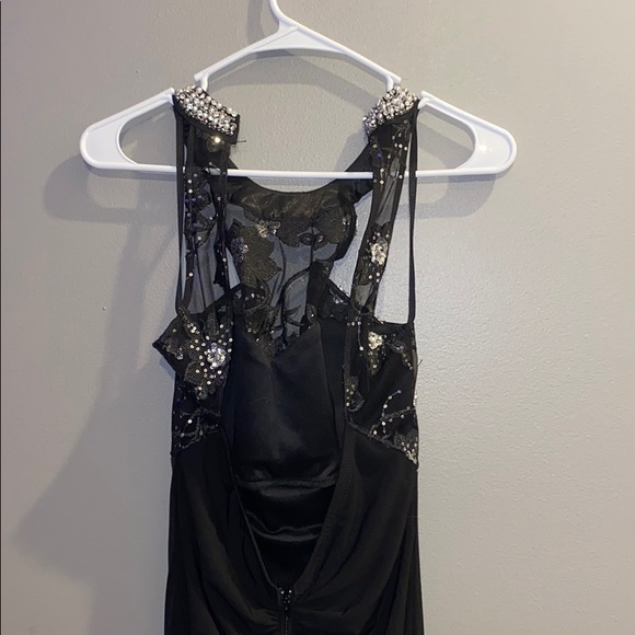 Prom dress - Picture 3 of 4